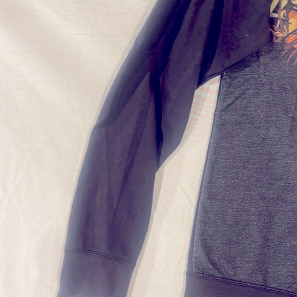 ON THE BYAS SWEAT SHIRT - Picture 6 of 9